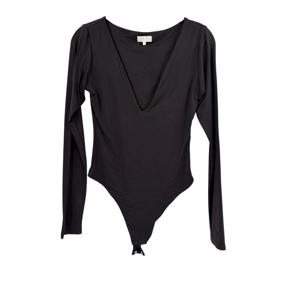 2/$30 MESHKI Bodysuit Size S Black Deep V Neck Snap Closure